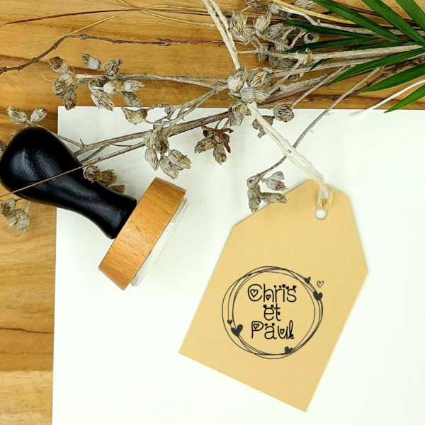 Tampons Mariage en bois avec prénom et couronne petit cœurs