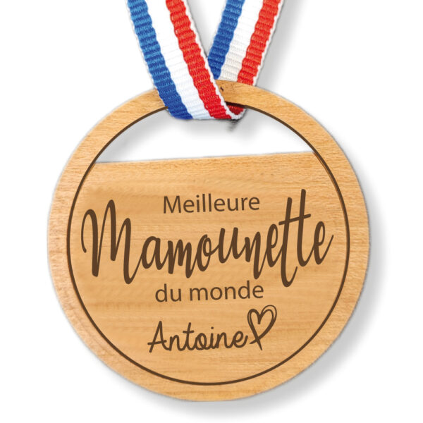 Médaille en bois "Meilleure Mamounette"